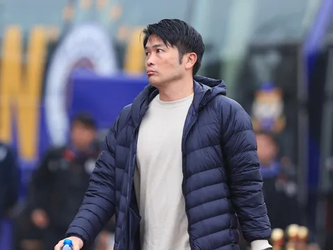 HLV Nhật Bản: Bóng đá Việt Nam đang dựa vào cầu thủ ngoại