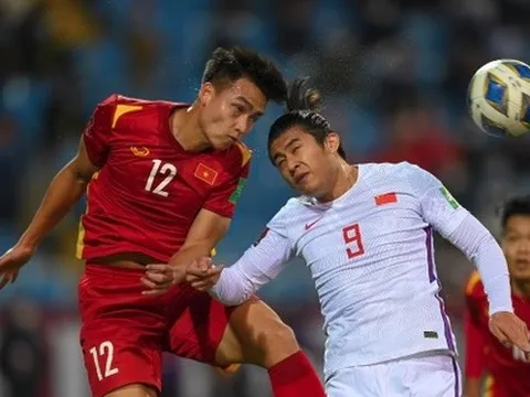 HLV Park dặn cầu thủ Việt Nam mang giày đinh sắt đấu Malaysia