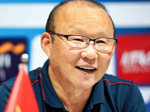 HLV Park Hang-seo: Tôi nhớ bóng đá