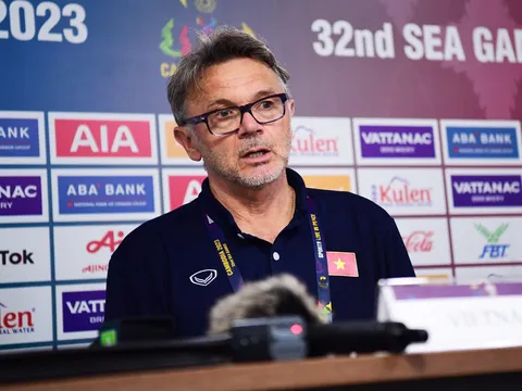 HLV Philippe Troussier: Lẽ ra U22 Việt Nam phải ghi nhiều bàn hơn