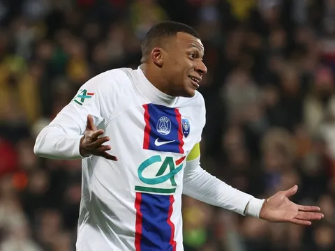 HLV PSG nhận lỗi vụ Mbappe làm đội phó
