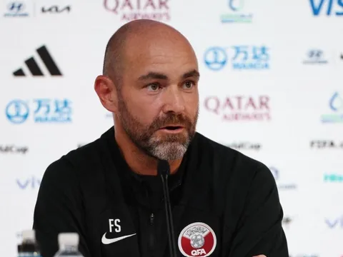 HLV Qatar bác tin mua chuộc đối thủ ở trận khai mạc World Cup