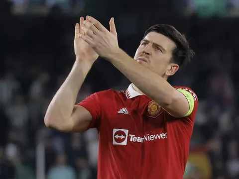 HLV Real Betis: Ngân sách của MU gấp 10 lần chúng tôi