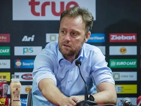 HLV Thái Lan và Singapore sẵn sàng nghênh chiến ĐT Việt Nam