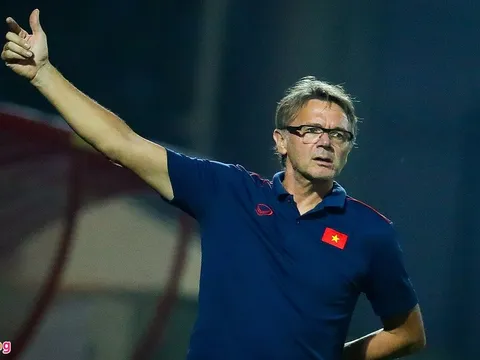 HLV Troussier được chuyên gia Việt Nam tin tưởng tuyệt đối