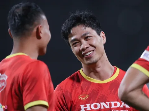 HLV Troussier triệu tập Công Phượng, Văn Toàn lên tuyển Việt Nam