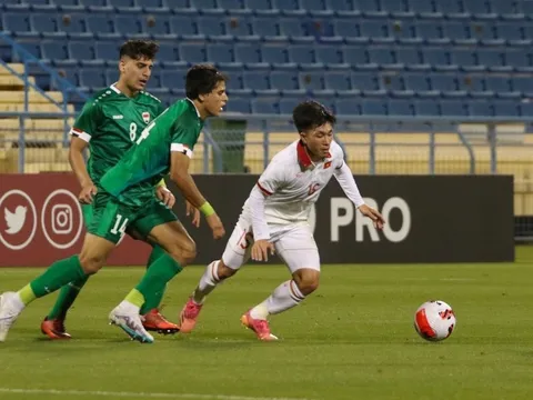 HLV Troussier và sự mạo hiểm ở U23 Việt Nam