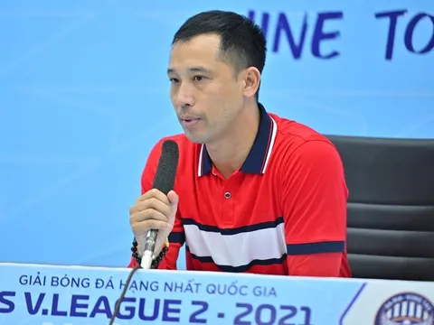 HLV Vũ Như Thành từ chức sau 5 vòng đấu