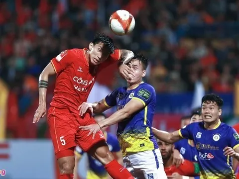 Thói quen xấu của Đoàn Văn Hậu và lời bào chữa khó chấp nhận