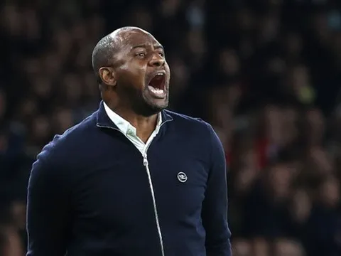 Hòa Arsenal, Vieira cảm thấy đau đớn
