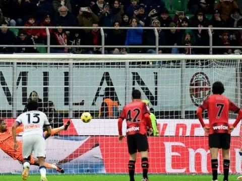 Hòa cay đắng, Stefano Pioli chỉ trích VAR