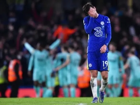 Hòa đau đớn, HLV Tuchel nổi giận: "Mọi thứ đều chống lại chúng tôi"