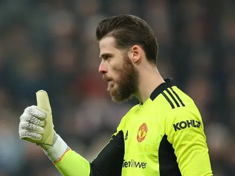 Hòa Man Utd, HLV Newcastle không hiểu nổi De Gea