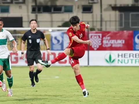Hoàng Đức được đề cử danh hiệu Cầu thủ đột phá ở AFF Cup 2020