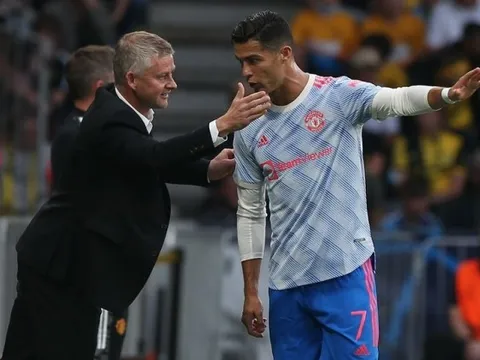 Học Sir Alex, điều chỉnh tối ưu giúp Solskjaer vực dậy Man Utd