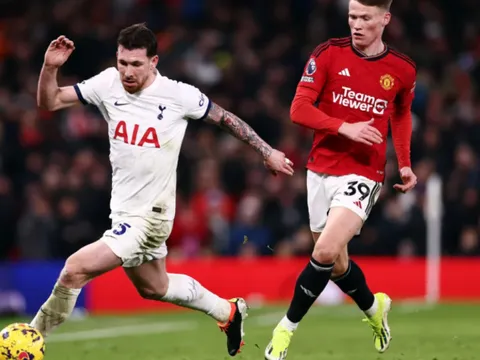 Chuyên gia ngả mũ với 2 sao Tottenham ở trận đấu Man United