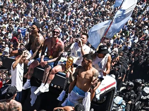Hơn 4 triệu người dự lễ ăn mừng chức vô địch World Cup của Argentina