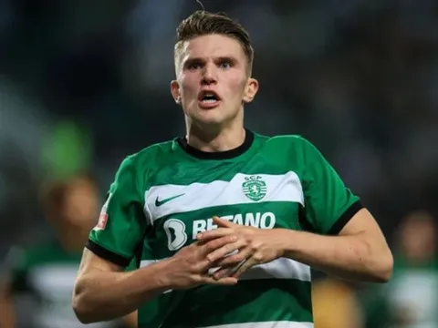 Họng pháo 100 triệu thu hút Arsenal được tung hô lên mây