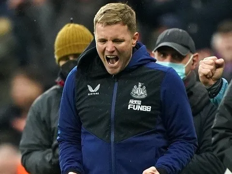 Eddie Howe nói gì khi đưa Newcastle vào top 4?