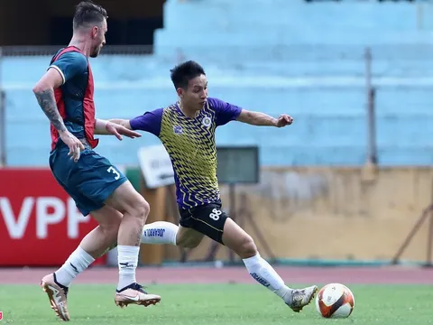 Hùng Dũng, Thành Chung trở lại trong trận hòa CLB Đà Nẵng