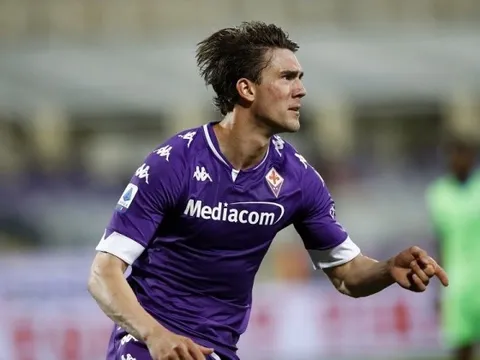 Hụt Vlahovic, Arsenal nhắm sao tấn công đa năng thay thế