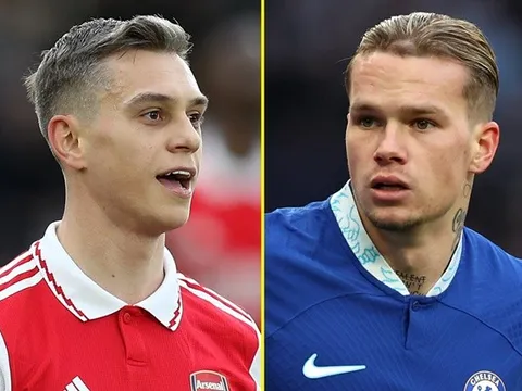Huyền thoại Arsenal nói lời thật lòng về Trossard và Mudryk