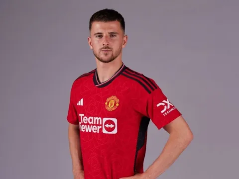 Paul Parker khuyên M.U mua sao Tottenham thay vì Mount