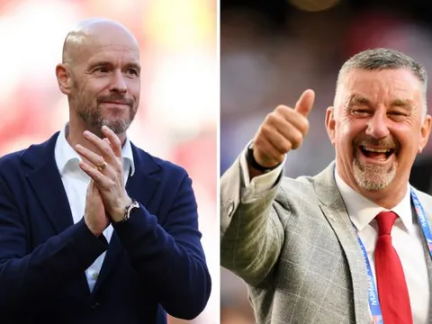 Huyền thoại Liverpool: 'M.U may mắn khi vào top 4'