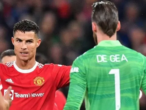 Huyền thoại sớm chọn ra 2 cầu thủ xuất sắc nhất mùa của Man Utd