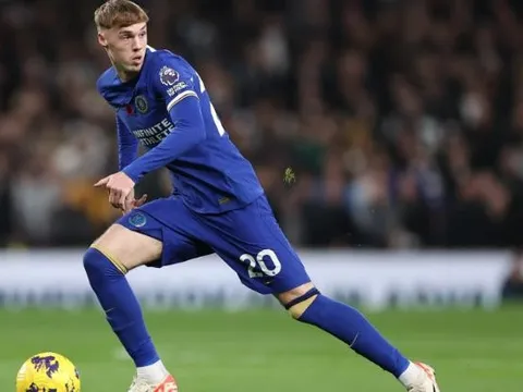 Huyền thoại tán dương 'báu vật' của Chelsea