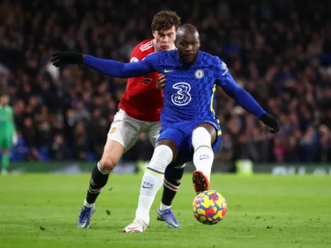 Ian Wright: 'Giá như Lukaku được vào sân sớm hơn'