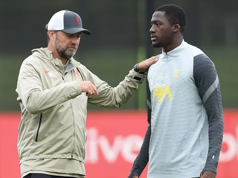 Ibrahima Konate thừa nhận "sợ hãi" ở Liverpool