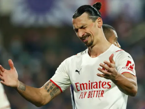 Ibrahimovic đạt cột mốc lịch sử trong ngày AC Milan thua sát nút Fiorentina
