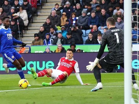 Bản lĩnh Arsenal