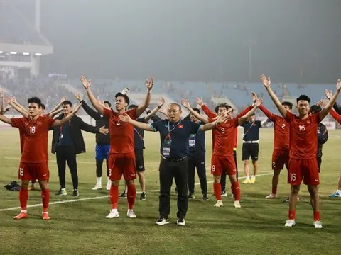 Chiến thắng, ngôi vô địch làm quà chia tay thầy Park