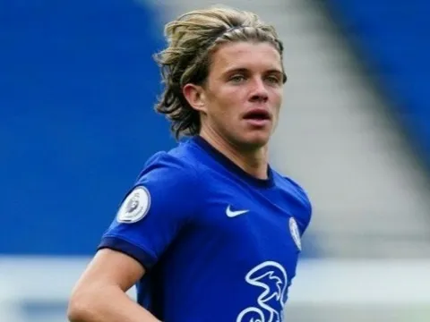 Tỏa sáng ở Premier League, sao trẻ Chelsea được khen ngợi