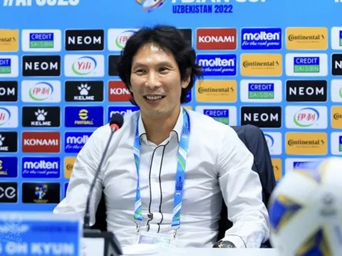 Hai 'đại gia' muốn chiêu mộ HLV Gong Oh-kyun; Indonesia bị 'tuýt còi' trước giải U23 ĐNÁ