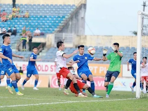 Bất lực trước Quảng Nam, Long An đứt mạch thắng