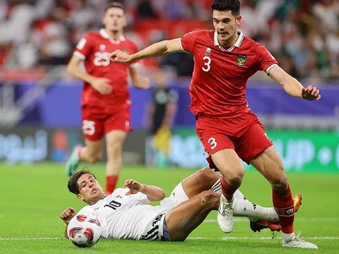 "20 năm nữa Trung Quốc mới thắng Việt Nam"; Indonesia bại trận trước Iraq