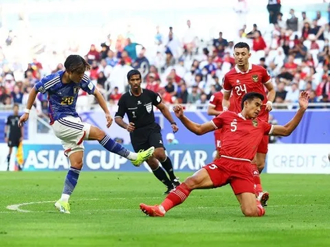 HLV Troussier nói rõ khả năng bị sa thải; Indonesia đi tiếp tại Asian Cup