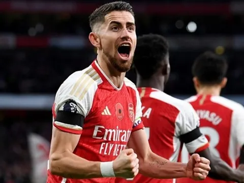Người đại diện tiết lộ mong muốn của Jorginho tại Arsenal