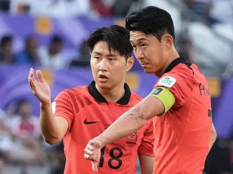 Đình Bắc bị kỷ luật vì "bệnh sao"; Son Heung-min kêu gọi hành động với Lee Kang-in