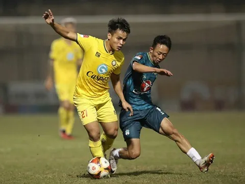 Điểm nhấn vòng 12 V-League: Bản lĩnh ứng viên vô địch; HAGL vượt khó