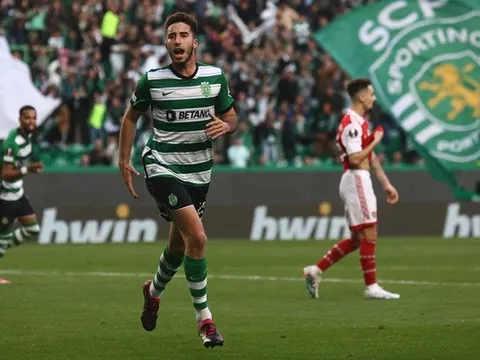 M.U, Liverpool tranh trung vệ 60 triệu euro