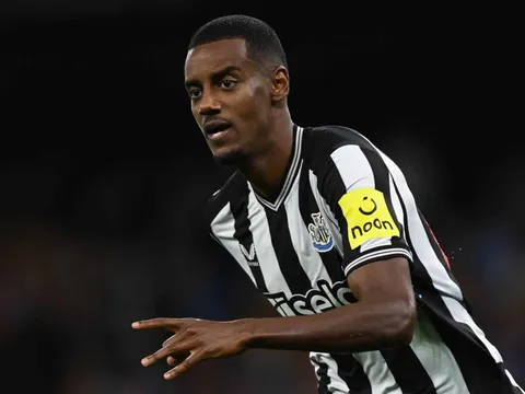 Newcastle trước nguy cơ phải bán chân sút số 1