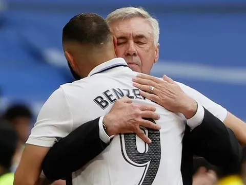 Ancelotti phản ứng việc Benzema rời Real