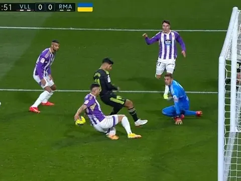 Chấm dứt tranh cãi về quả penalty hụt của Real