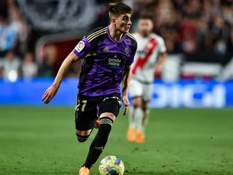 Mục tiêu của Arsenal giảm giá phân nửa