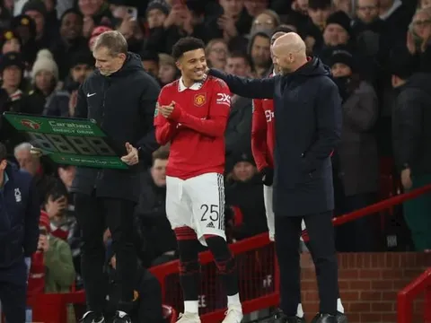 Man United ra quyết định với Jadon Sancho
