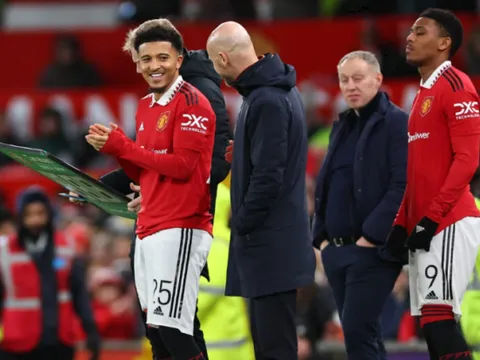 Jadon Sancho giải quyết được tình huống khó xử của Ten Hag